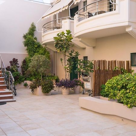 Poseidon Studios Palaiochora Esterno foto